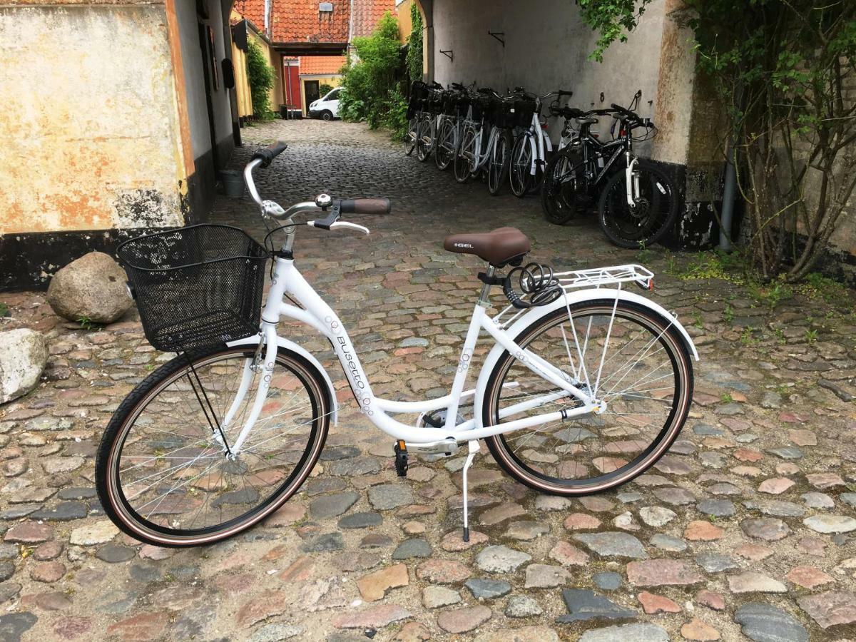 Andelen Guesthouse Ærøskøbing エクステリア 写真